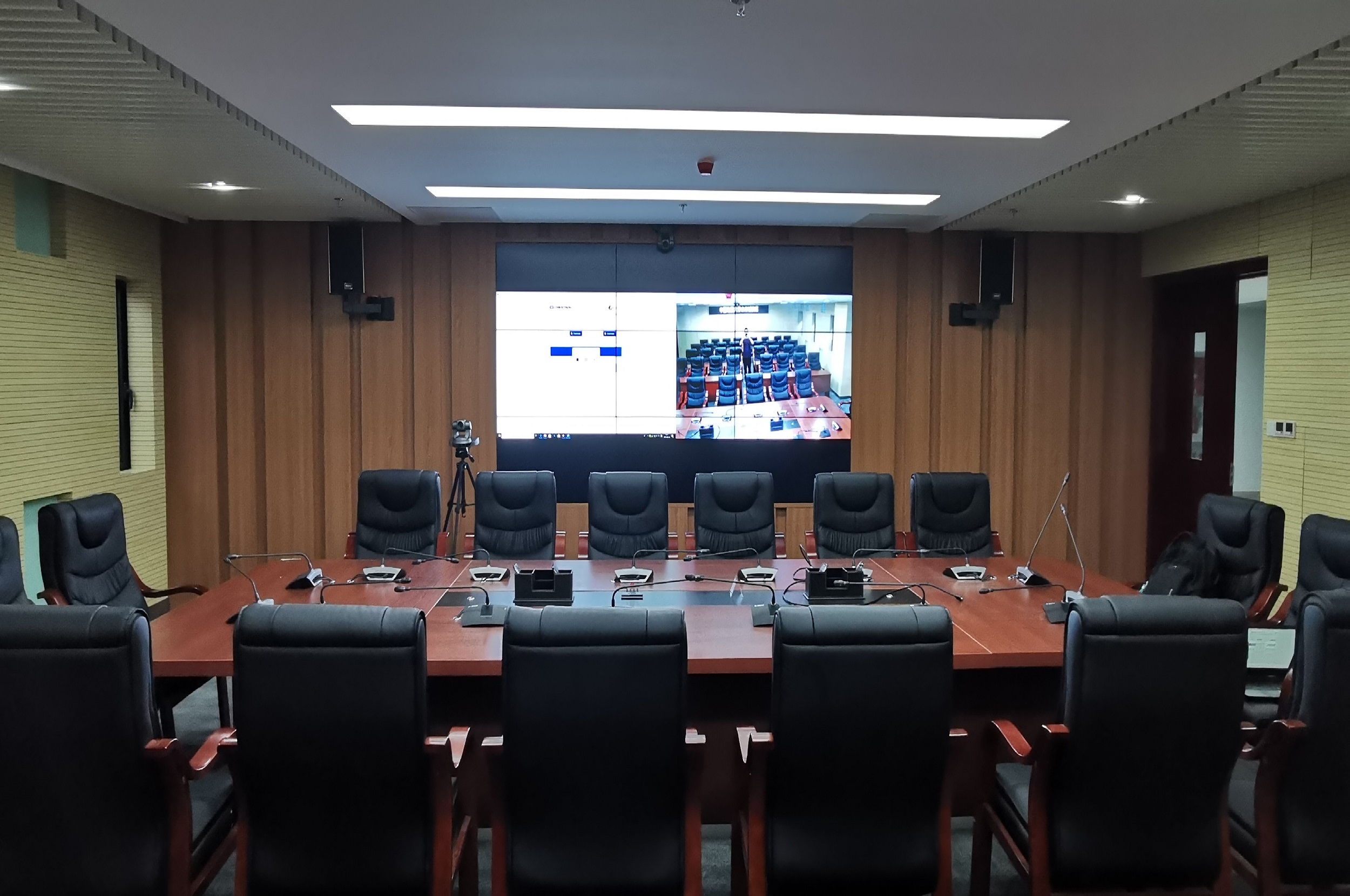 教服 2F 227 視頻會(huì )議室 3.jpg