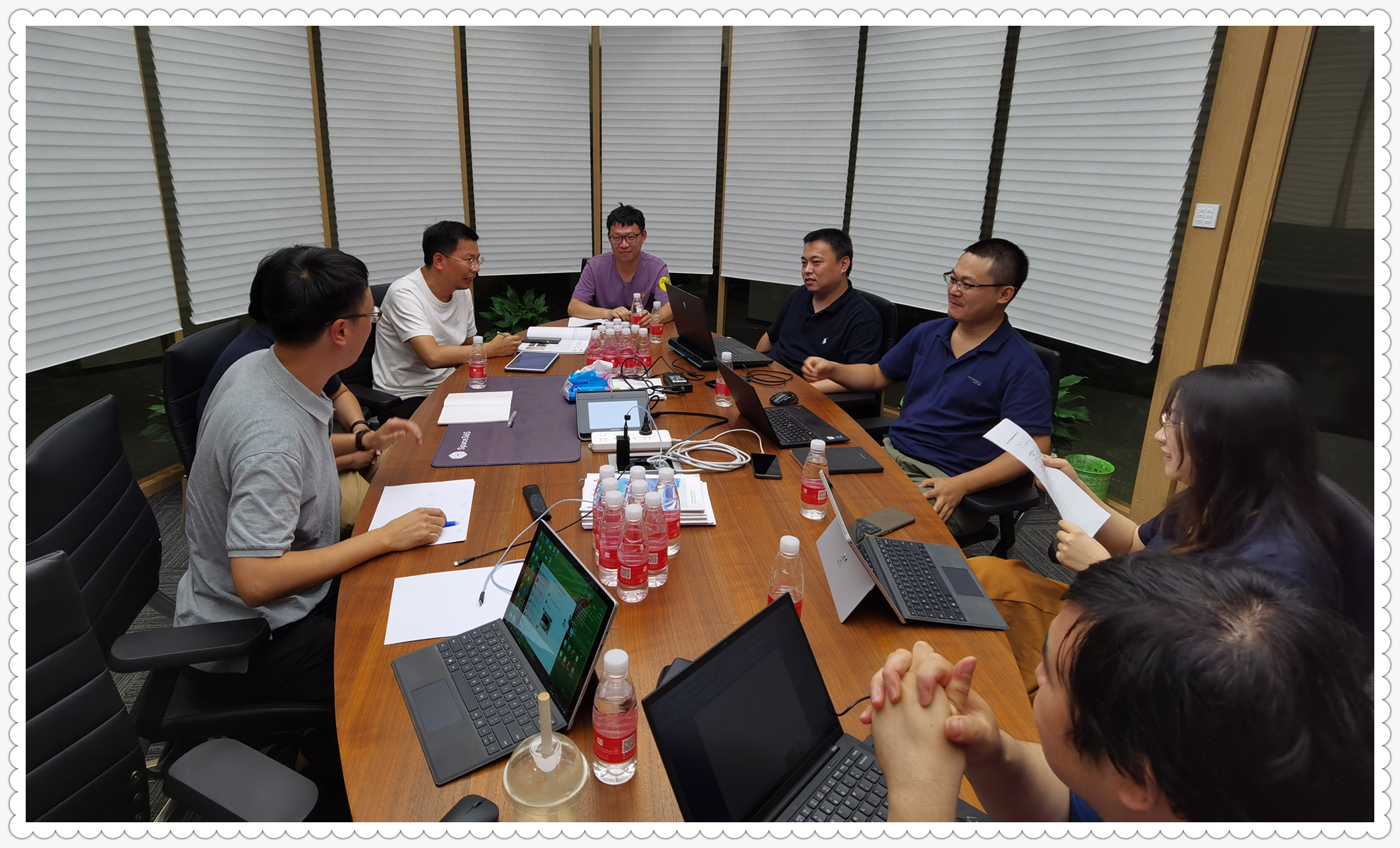 1631522260774040378.jpg 1631522260774040378.jpg